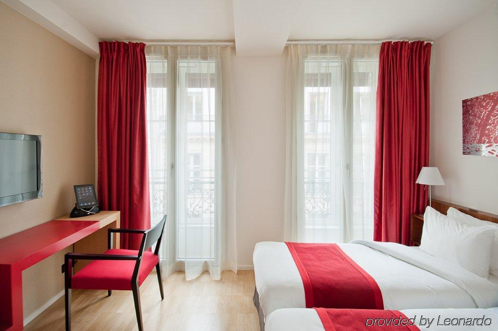 Hotel Le Monna Lisa By Inwood Hotels Paris Room photo